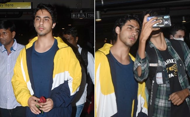 Aryan Khan at airport