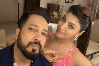 Mika Singh and Akansha