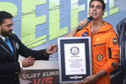 Selfiee: Akshay Kumar makes an unique record